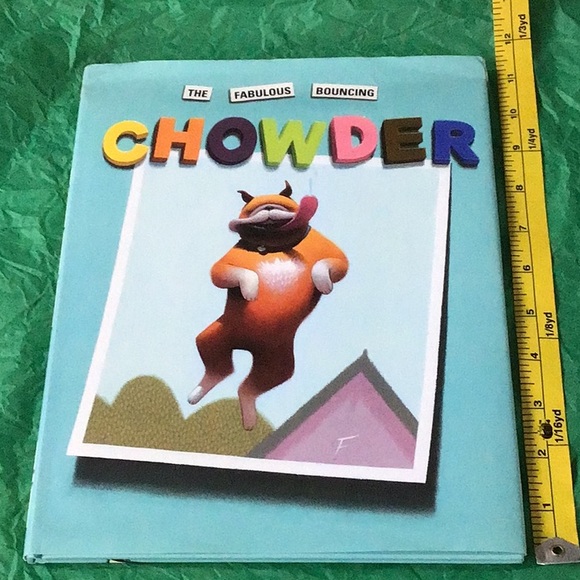 ☘️2 for $10 Sale☘️The Fabulous Bouncing Chowder hardcover book autographed clean - Picture 2 of 10
